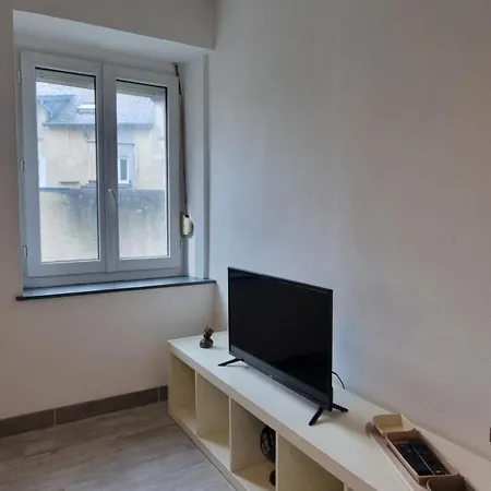 Iris Centre-ville T2 Renove Cocon Cosy Parking 35 M2 * Charleville-Mézières