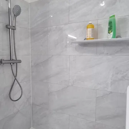 Iris Centre-ville T2 Renove Cocon Cosy Parking 35 M2